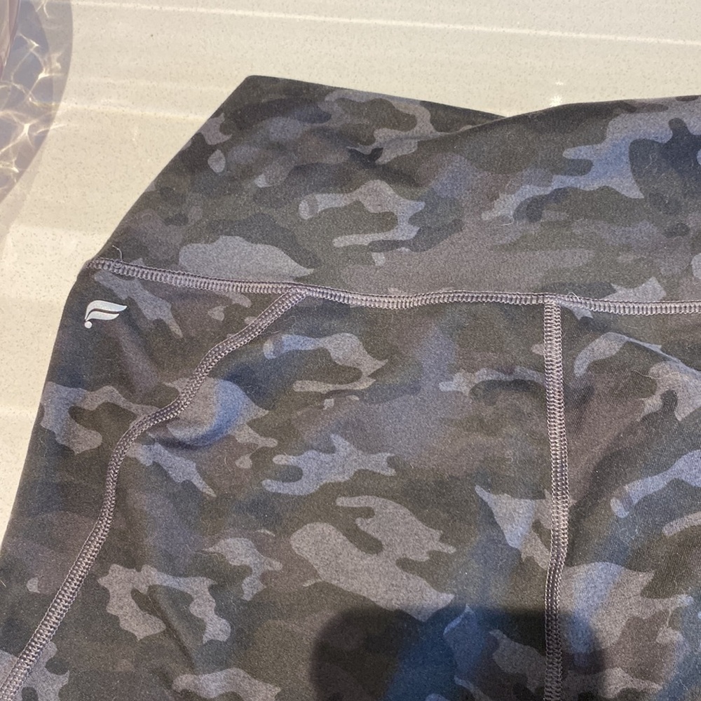 Fabletics legging - Picture 5 of 5